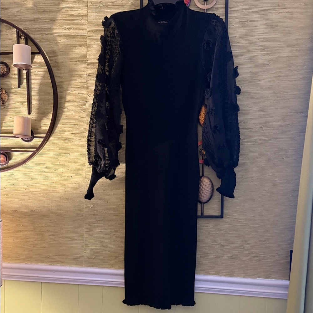 Almost Famous Black Dress with Textured Sleeves